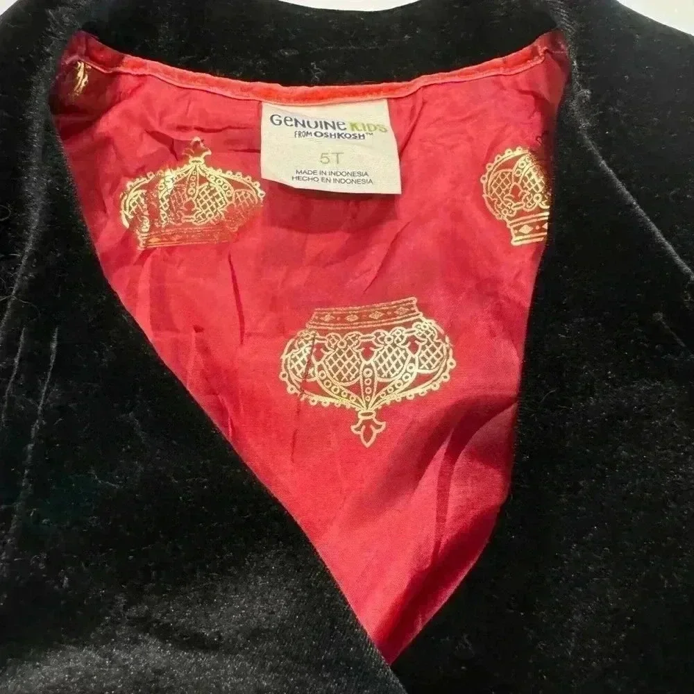 Genuine kids from OSHKOSH girls black velvet moto jacket size 5T